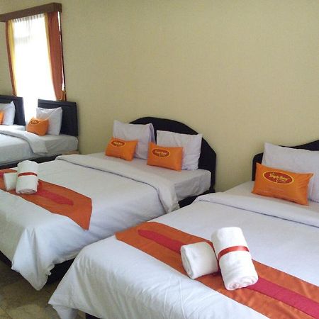 Simply Homy Guest House Pasteur Bandung Exterior photo