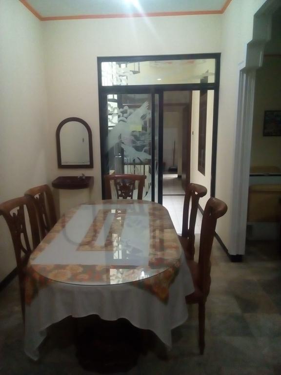 Simply Homy Guest House Pasteur Bandung Exterior photo