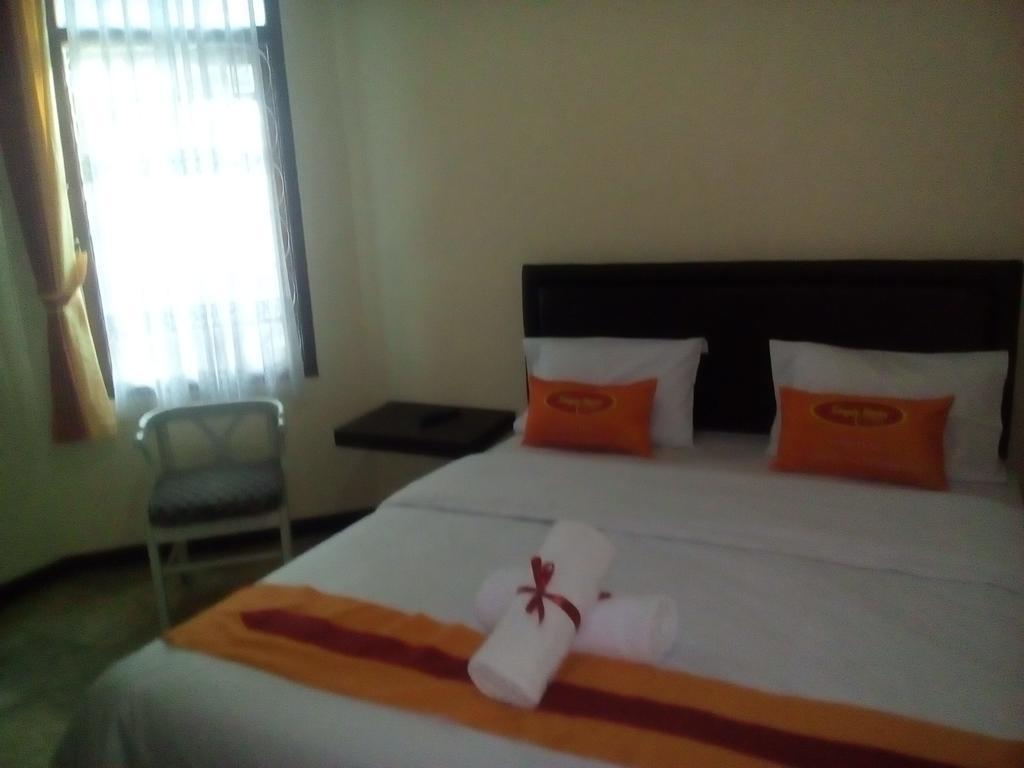 Simply Homy Guest House Pasteur Bandung Exterior photo