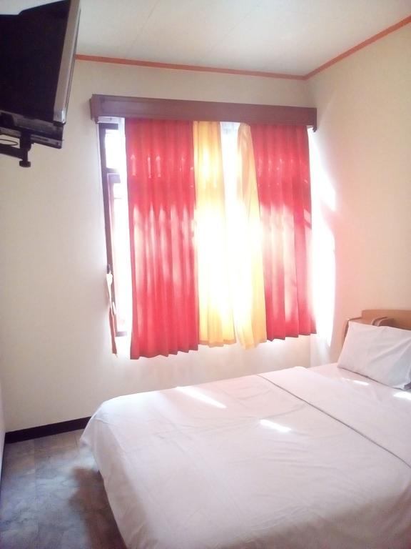 Simply Homy Guest House Pasteur Bandung Exterior photo