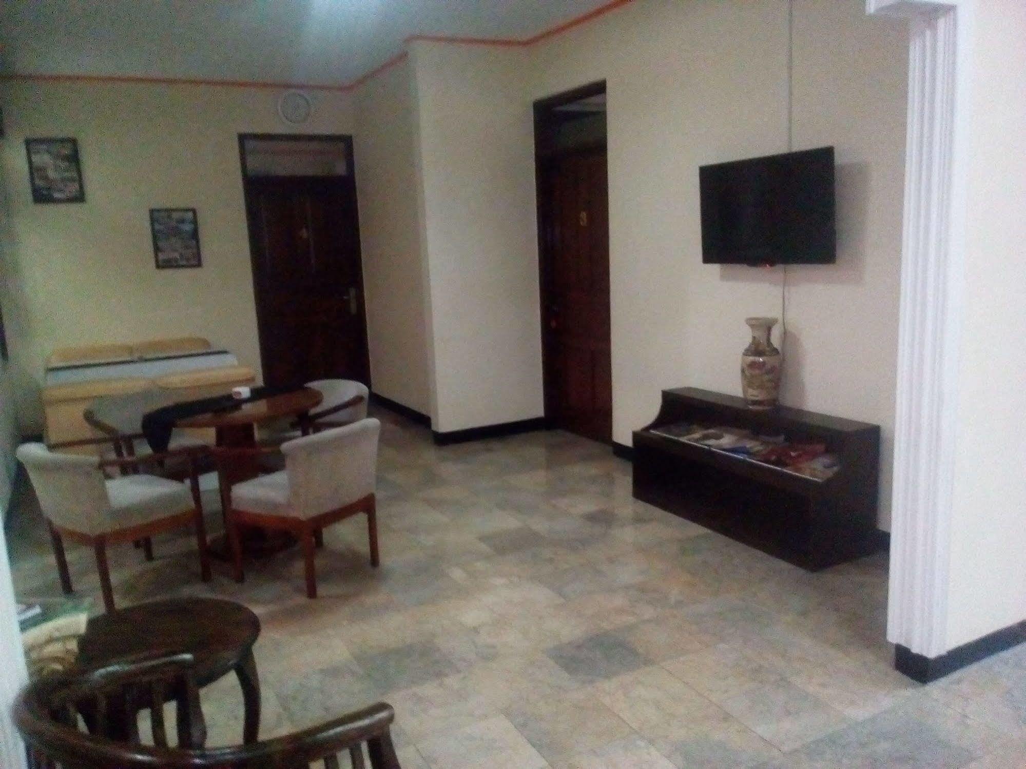 Simply Homy Guest House Pasteur Bandung Exterior photo